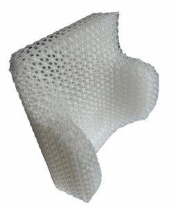 Der Rücken eines 3D-gedruckten Sitzpolsters aus einem Kunststoff, belüftet, Frontansicht