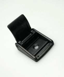 Eine Klemmschnalle aus Plastik mit einem Loch zur Befestigung per Schraube