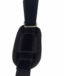 Ein Fußriemen mit Klettverschluss, Polsterpad und einer Umlenkrolle - Nahansicht des Klettverschlusses