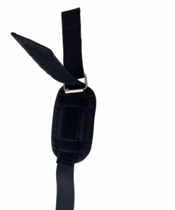 Ein Fußriemen mit Klettverschluss, Polsterpad und einer Umlenkrolle