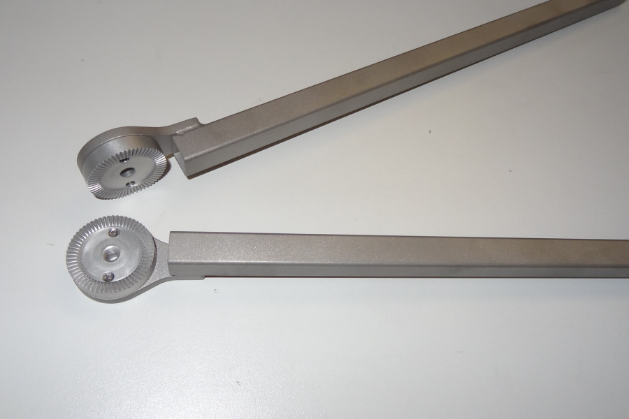 Kniewinkel, Rastergelenk, Typ I, Edelstahl, glasperlengestrahlt,