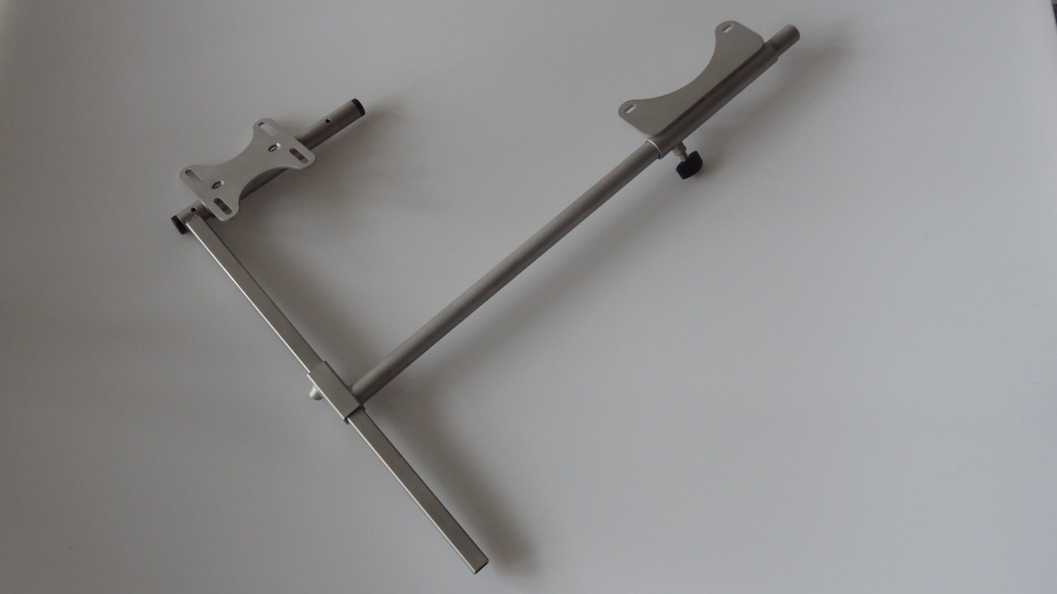 Therapietisch-Halterung, abschwenkbar, Edelstahl,