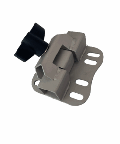 Ein Metallbauteil bestehend aus einer Grundfläche zur Befestigung, einer angeschweißten Rohrklemme und einer Flügelschraube zum Festziehen der Rohrklemme